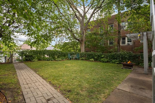993 Fairmount Avenue, Saint Paul, MN 55105