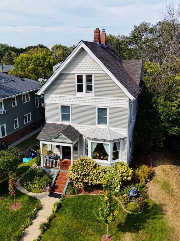 993 Fairmount Avenue, Saint Paul, MN 55105 — exterior