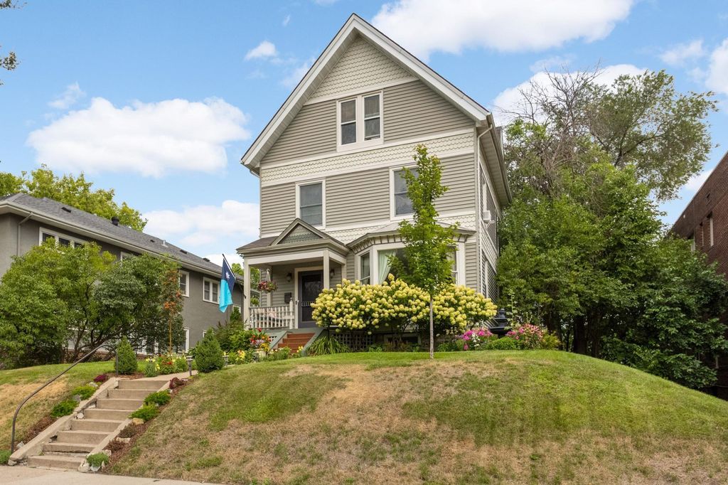 993 Fairmount Avenue, Saint Paul, MN 55105 — photo 2