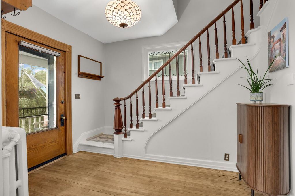 993 Fairmount Avenue, Saint Paul, MN 55105 — photo 5