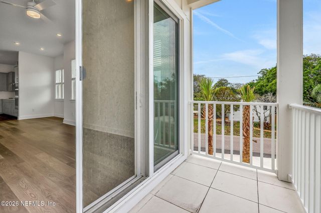 1091 1ST Avenue N, Jacksonville Beach, FL 32250