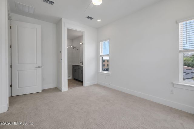 1091 1ST Avenue N, Jacksonville Beach, FL 32250