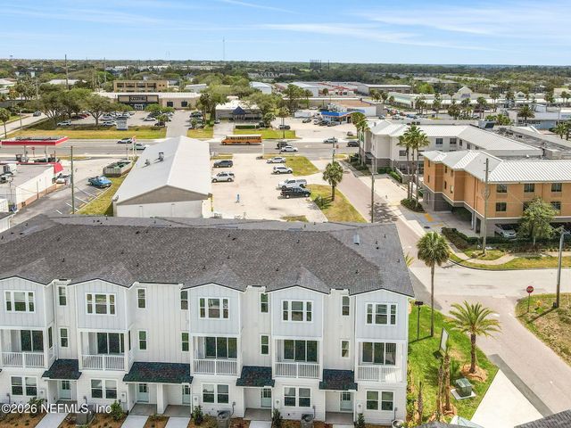 1091 1ST Avenue N, Jacksonville Beach, FL 32250