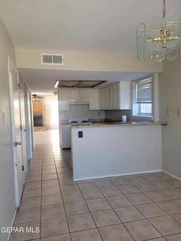 3200 MOUNTAIN RIDGE Drive, El Paso, TX 79904