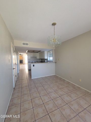 3200 MOUNTAIN RIDGE Drive, El Paso, TX 79904