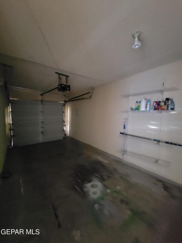 3200 MOUNTAIN RIDGE Drive, El Paso, TX 79904