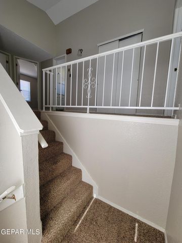 3200 MOUNTAIN RIDGE Drive, El Paso, TX 79904