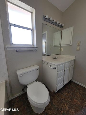 3200 MOUNTAIN RIDGE Drive, El Paso, TX 79904