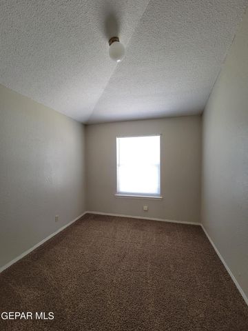 3200 MOUNTAIN RIDGE Drive, El Paso, TX 79904