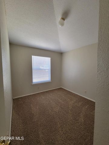 3200 MOUNTAIN RIDGE Drive, El Paso, TX 79904