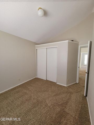 3200 MOUNTAIN RIDGE Drive, El Paso, TX 79904