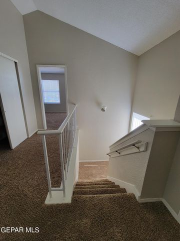 3200 MOUNTAIN RIDGE Drive, El Paso, TX 79904