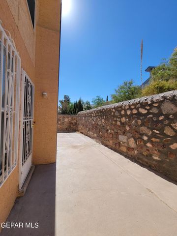 3200 MOUNTAIN RIDGE Drive, El Paso, TX 79904
