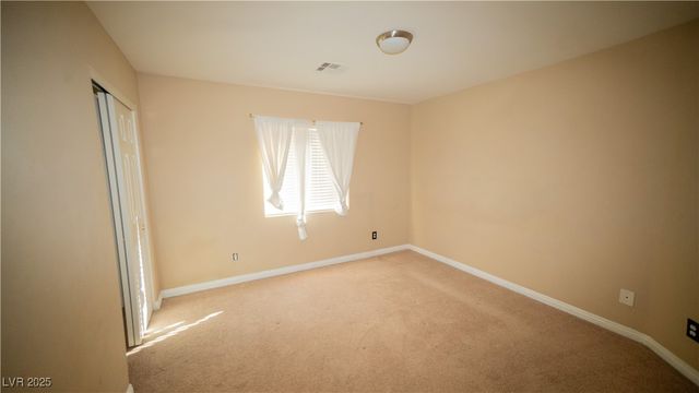 1720 Dark Wolf Avenue, Las Vegas, NV 89123