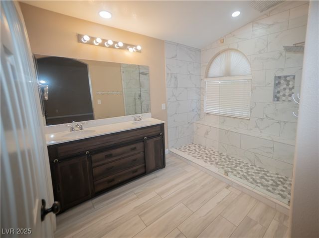 1720 Dark Wolf Avenue, Las Vegas, NV 89123