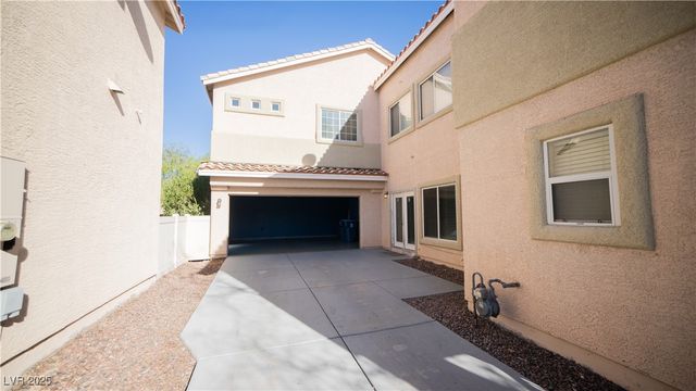 1720 Dark Wolf Avenue, Las Vegas, NV 89123