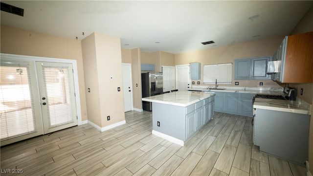 1720 Dark Wolf Avenue, Las Vegas, NV 89123