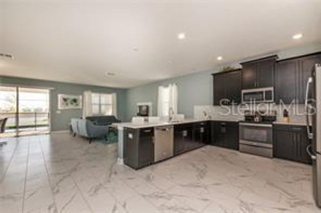 1525 FLANGE DRIVE, Davenport, FL 33896