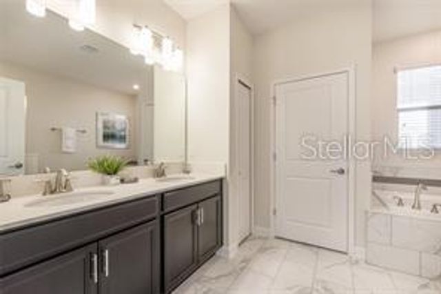 1525 FLANGE DRIVE, Davenport, FL 33896