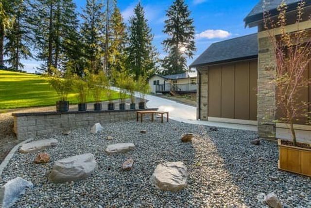 4804 W Tapps Drive E, Lake Tapps, WA 98391