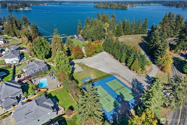 4804 W Tapps Drive E, Lake Tapps, WA 98391