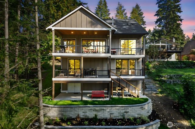 4804 W Tapps Drive E, Lake Tapps, WA 98391