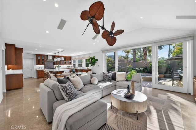 17391 Forbes Lane, Huntington Beach, CA 92649