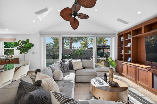 17391 Forbes Lane, Huntington Beach, CA 92649