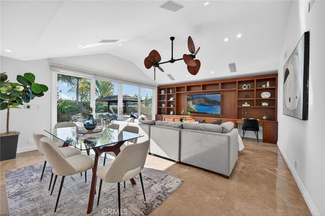 17391 Forbes Lane, Huntington Beach, CA 92649