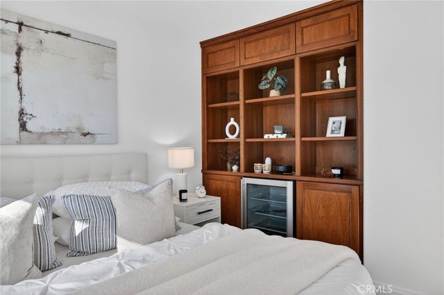 17391 Forbes Lane, Huntington Beach, CA 92649