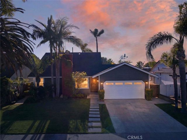 17391 Forbes Lane, Huntington Beach, CA 92649