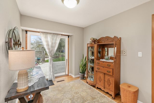 4133 52nd Street, Des Moines, IA 50310