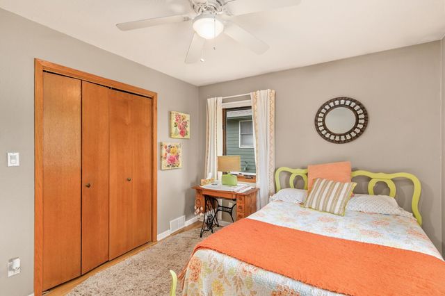 4133 52nd Street, Des Moines, IA 50310