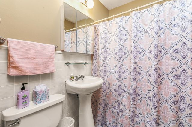 4133 52nd Street, Des Moines, IA 50310