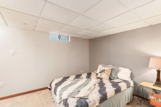 4133 52nd Street, Des Moines, IA 50310