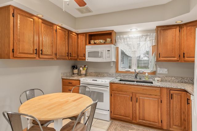 4133 52nd Street, Des Moines, IA 50310