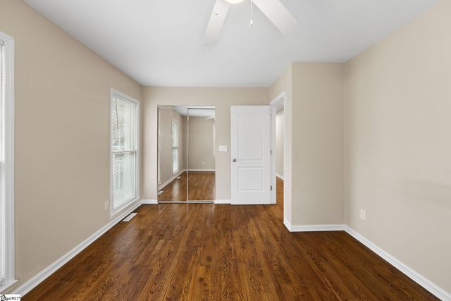 17 Hester Road, Greenville, SC 29609