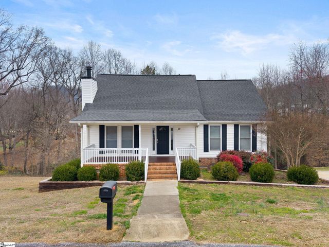 17 Hester Road, Greenville, SC 29609