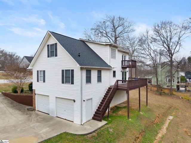 17 Hester Road, Greenville, SC 29609