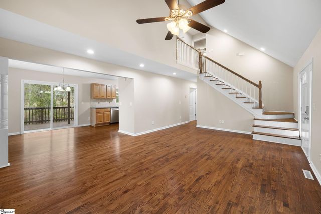 17 Hester Road, Greenville, SC 29609