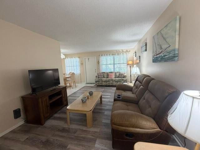 16 Vista Palm Lane 105, Vero Beach, FL 32962