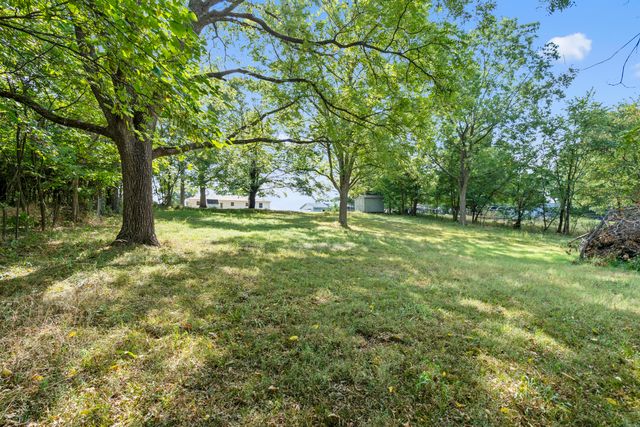 6089 North Farm Road 159, Springfield, MO 65803