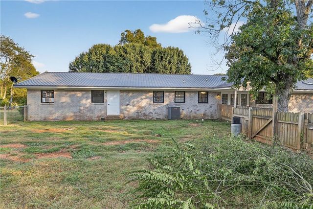 1943 Rome Road SW, Calhoun, GA 30701