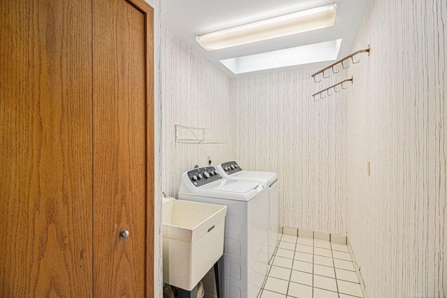 6733 Bloomfield Lane, West Bloomfield Twp, MI 48322