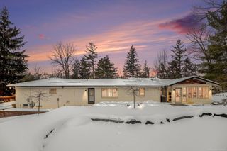 6733 Bloomfield Lane, West Bloomfield Twp, MI 48322