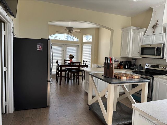 2600 Rhett Drive, Pharr, TX 78577