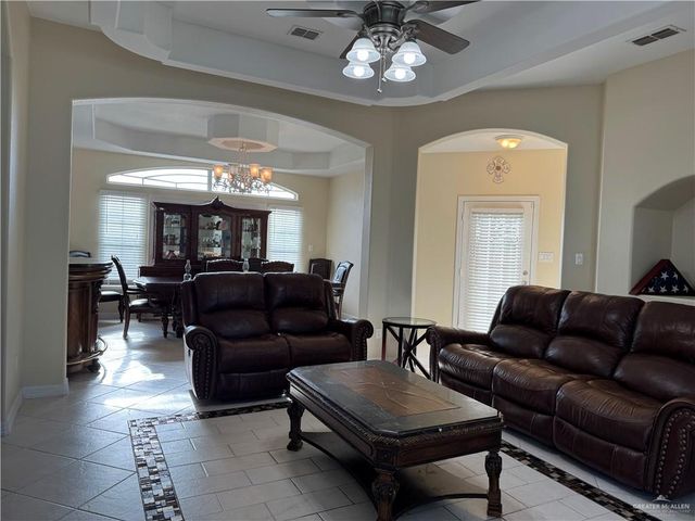 2600 Rhett Drive, Pharr, TX 78577