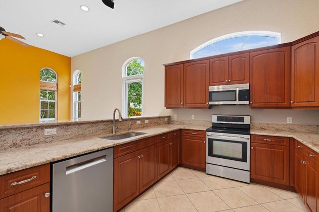 7348 E Country Club Boulevard, Boca Raton, FL 33487