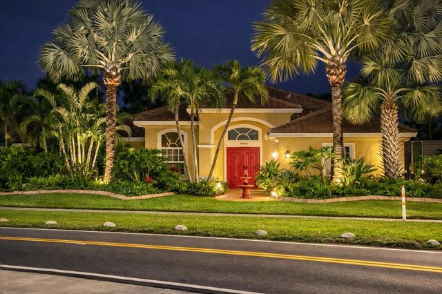 7348 E Country Club Boulevard, Boca Raton, FL 33487