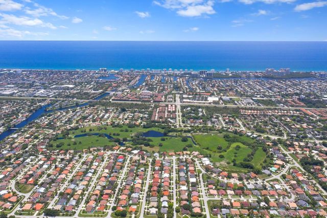 7348 E Country Club Boulevard, Boca Raton, FL 33487